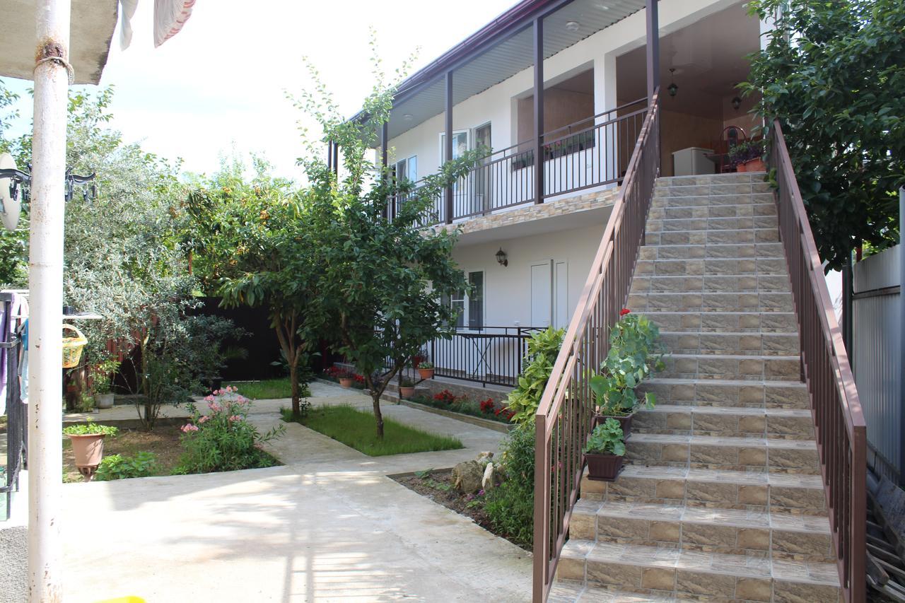 Guest House U Aleny Gagry Zewnętrze zdjęcie